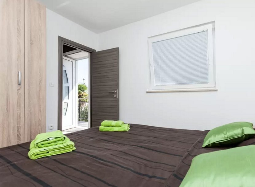 Apartment 3