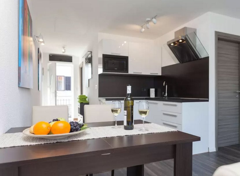 Apartment 3